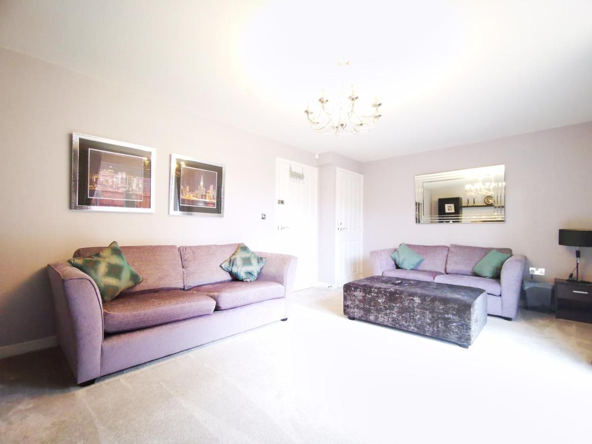 The Lawnswood - Central Manchester Holiday Home With Free Parking Exterior foto